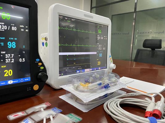 Digitaal vitaal signaal apparaat voor dierenartsen met ECG NIBP SPO2 2 Temp Standard