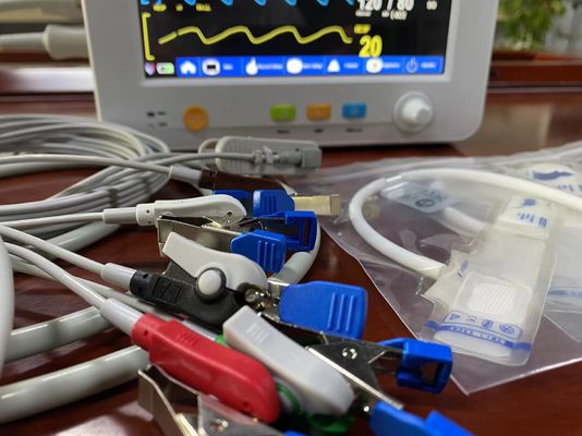 Lichtgewicht Veterinaire Multiparametermonitor Draagbaar Veterinair Vital Signs Monitor