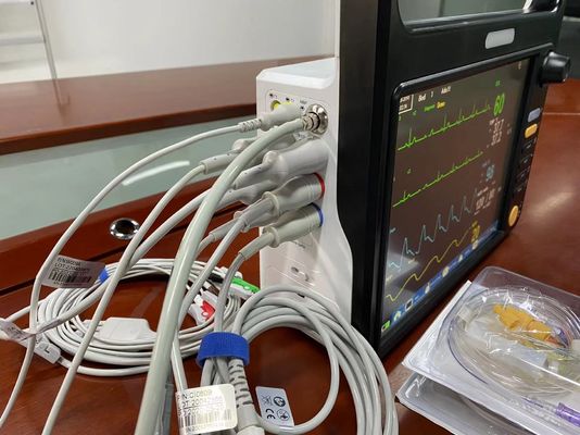 Meertalige hartmonitor, vitale functies monitoren.
