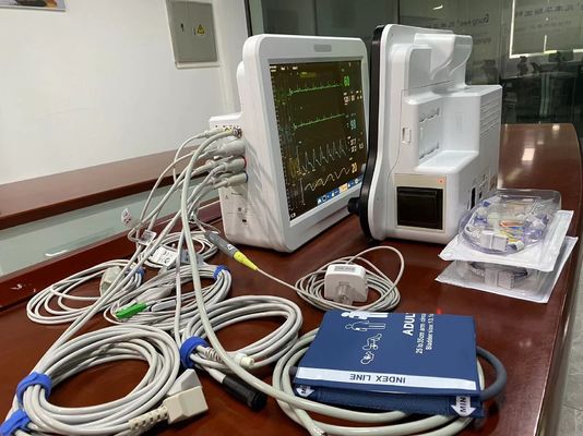 Draagbare patiëntbewakingsinstrumenten Multiparameter voor ICU-ambulance