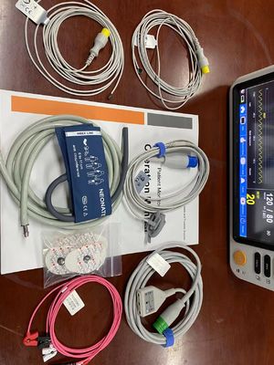 Modulaire vitale apparaten, neonatale hartmonitor met 12,1 inch scherm.