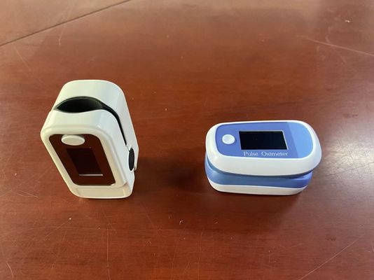 Medische de Vingersensor van de Bloedzuurstof, OLED-Vertoning Oximeter voor SPO2-Controle, de monitor van de bloedzuurstof