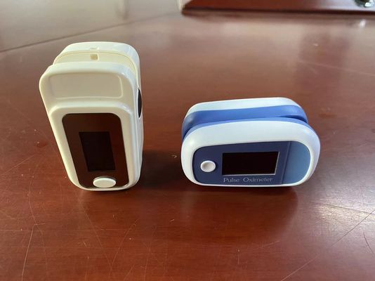 OEM ODM Draagbare vingervingerbloedzuurstofpulsmonitor Oximeter met OLED