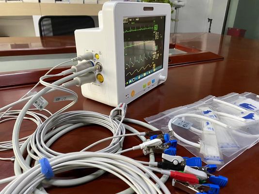 Veterinaire Multi de Parametermonitor van 8,4 Duimtft lcd met de Temperaturen van EtCO2 ECG SPO2 NIBP