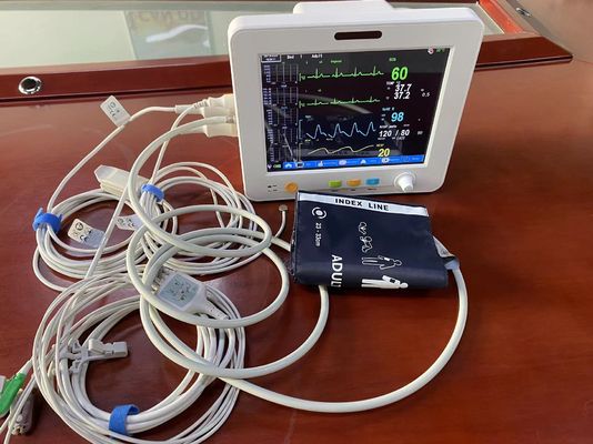 Het Scherm Draagbare Geduldige Monitor van 8,4 Duimtft lcd voor de Temperaturen ECG EtCO2 van SPO2 NIBP